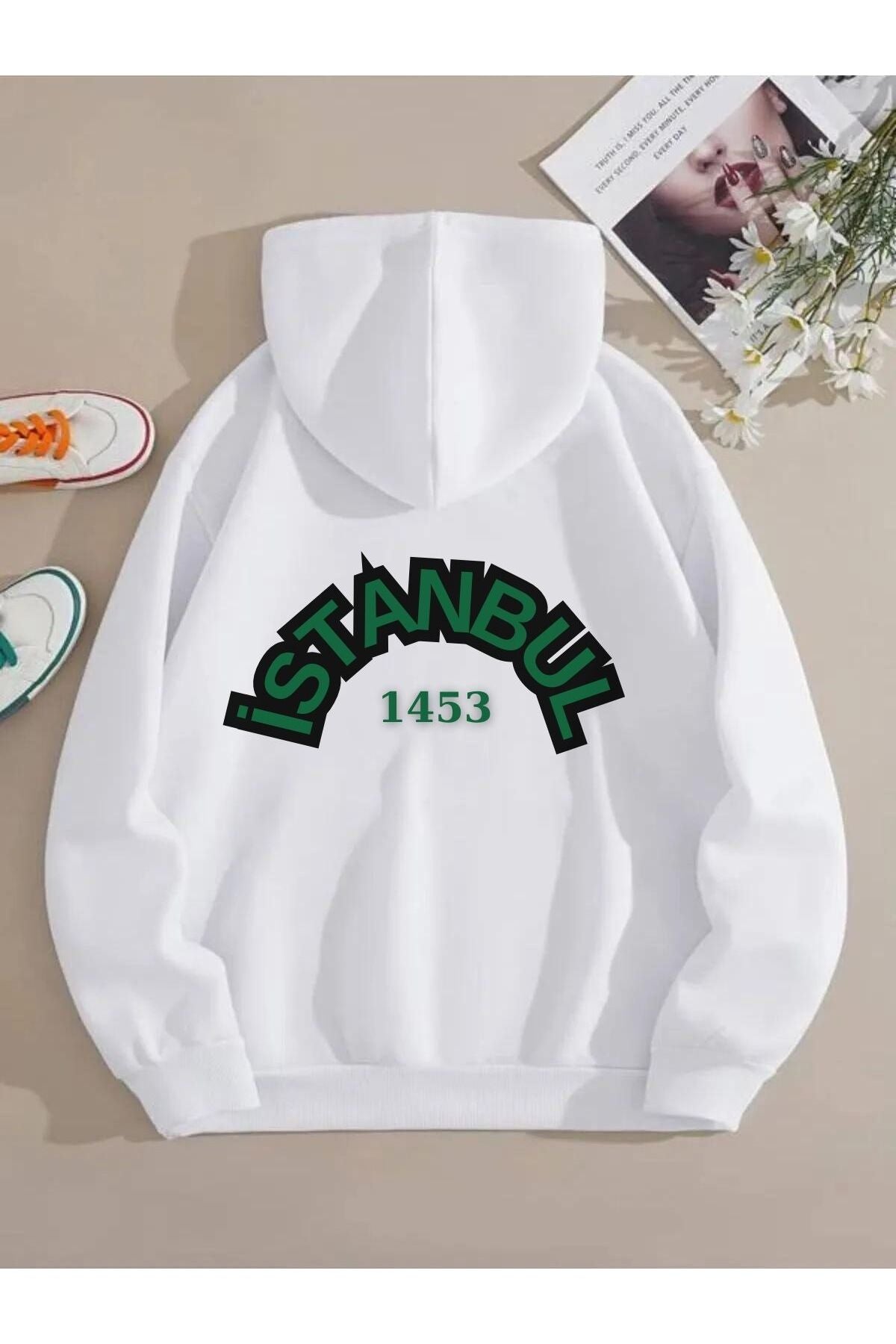 "Arka Yüzünde 'İstanbul 1453' Yazılı Unisex Kapüşonlu Sweatshirt"